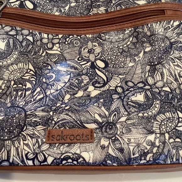 Sakroots Navy Blue Spirit Desert Floral Crossbody Adjustable Strap Granny core - Picture 2 of 10